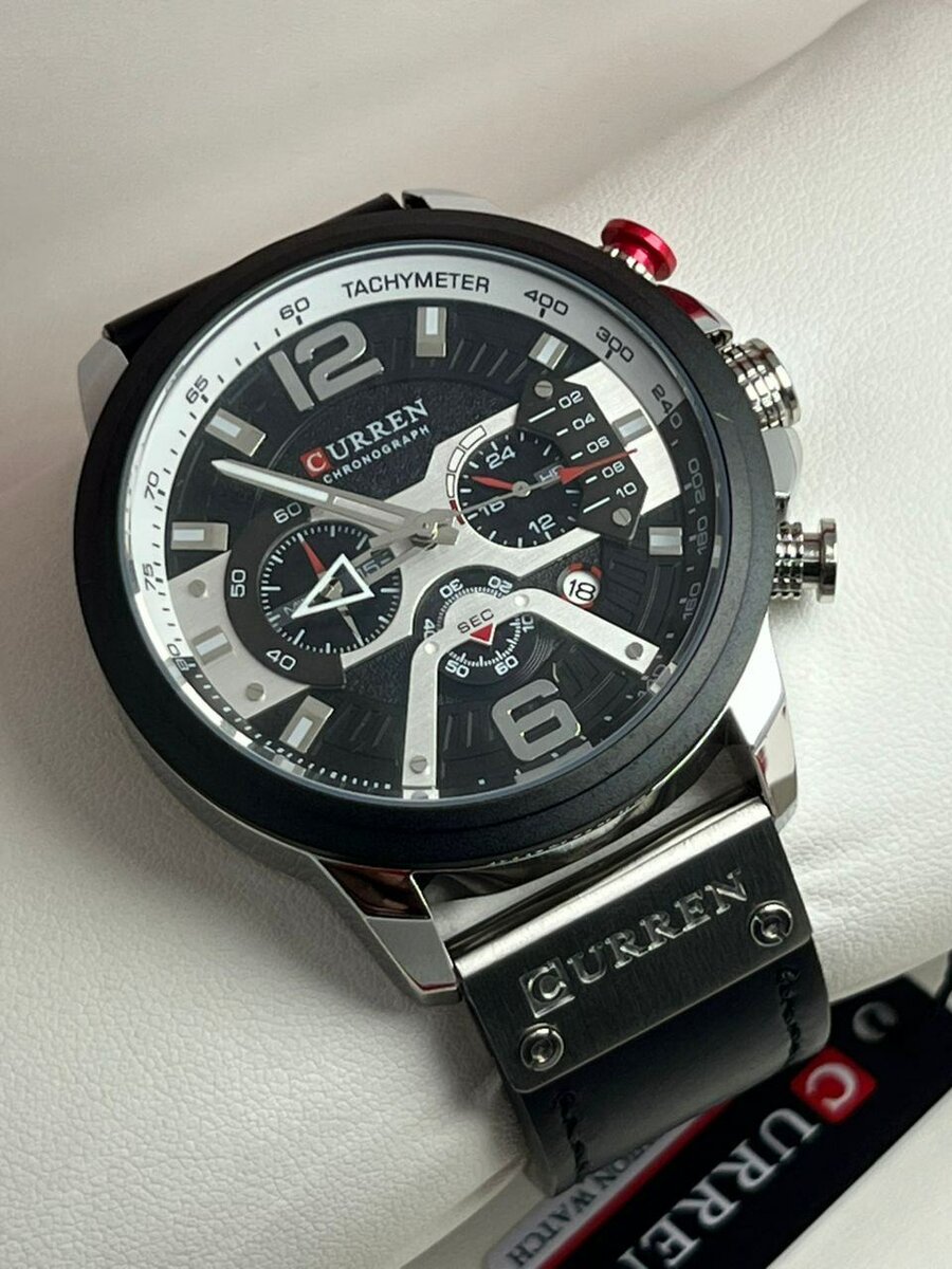 Montre chronographe elegante