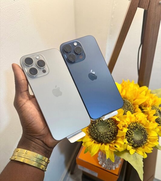 iPhone 15 pro max 256GB