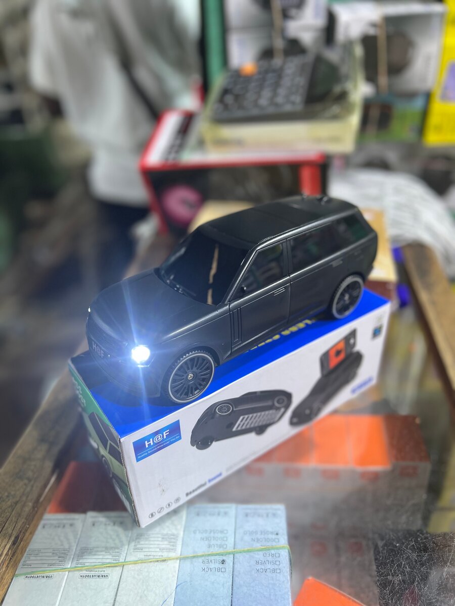 Voiture télécommandée LED