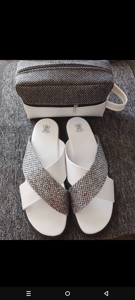 COMPLET SACS ET SANDALES