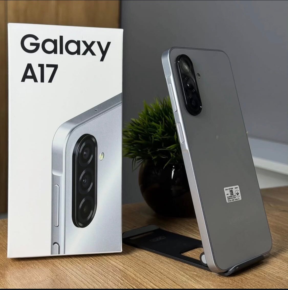 Smartphone Samsung Galaxy A17