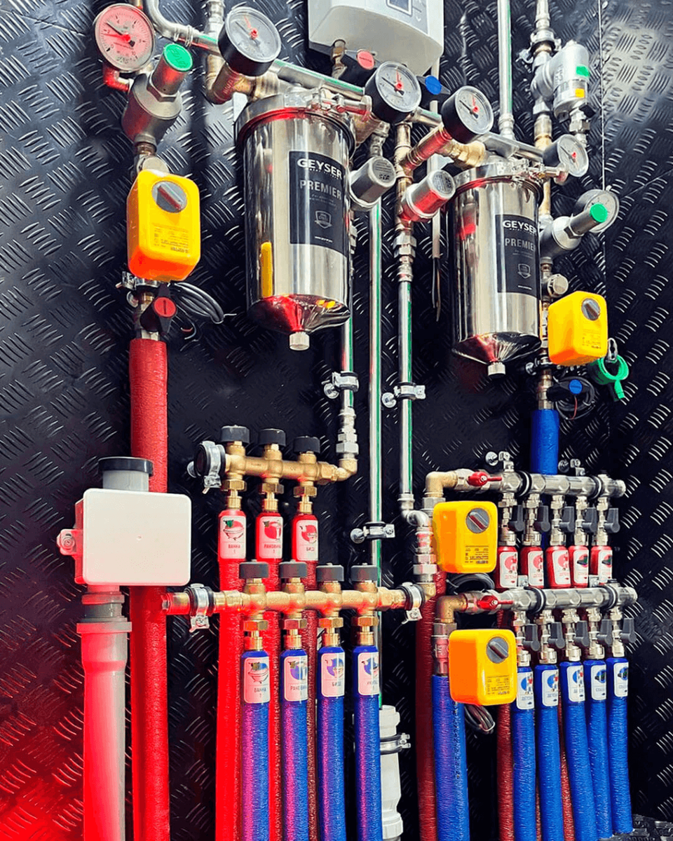 распределительные группы водопровода и отопления