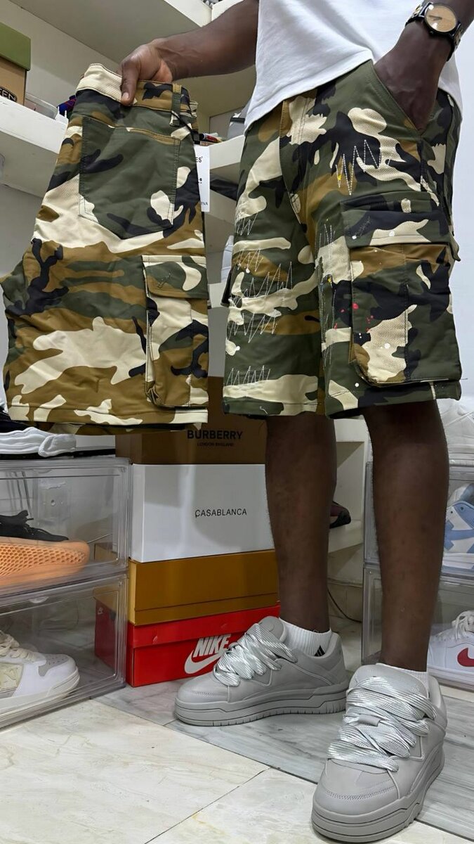 Shorts cargo camouflage homme