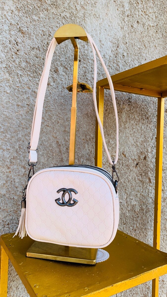 LADIES HANDBAGS- 24061