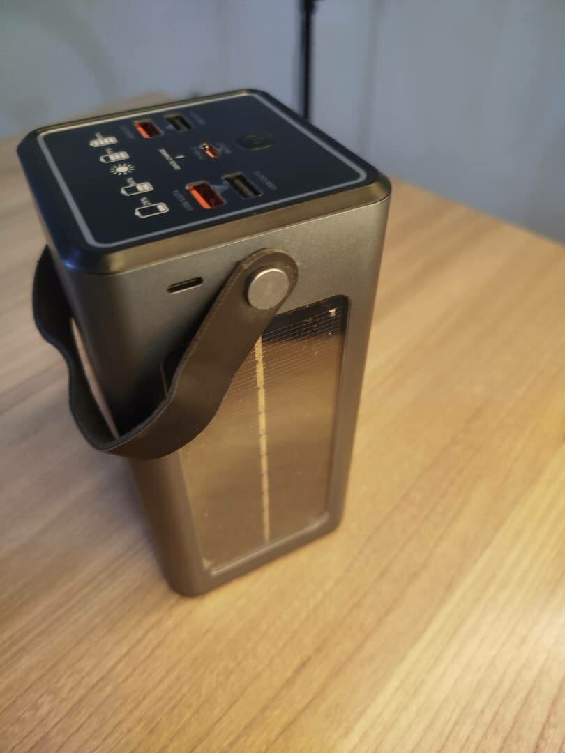 Chargeur Solaire Portable 50000mAh