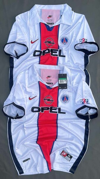 Maillots de football rétro Adidas