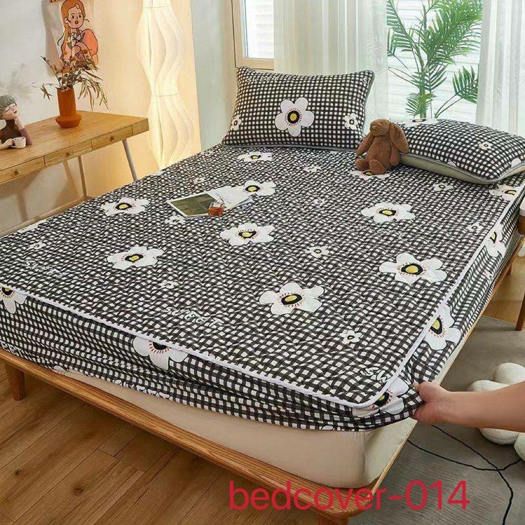 Waterproof mattress protector( bed cover)