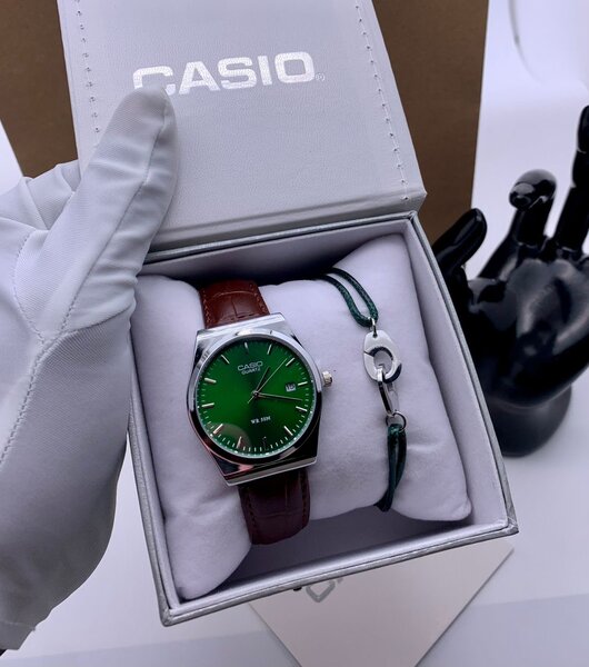 Montre Casio élégante