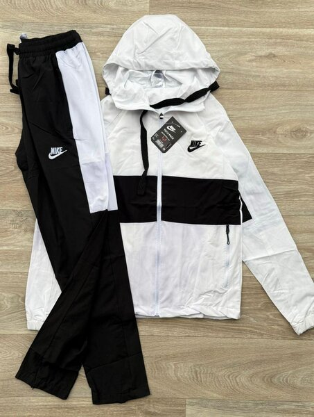 Complet sports authentique