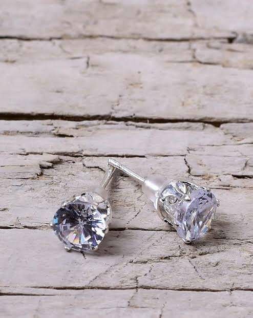 Ladies earing