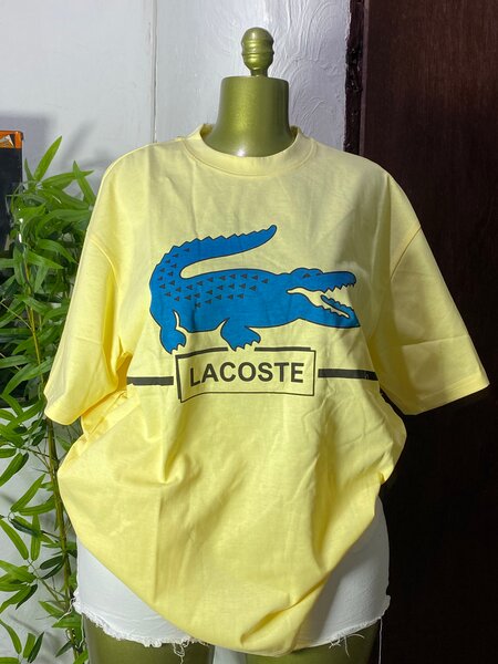 T-shirts imprimés tendance