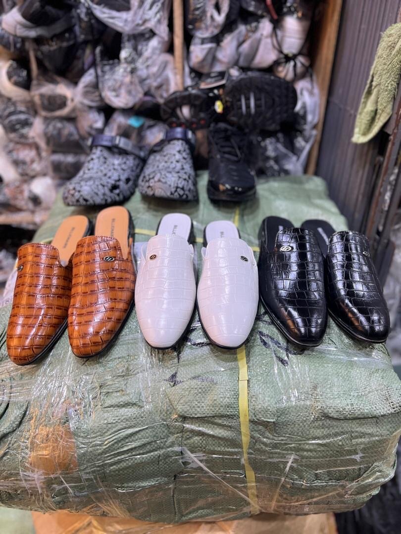 Mules en cuir pour hommes