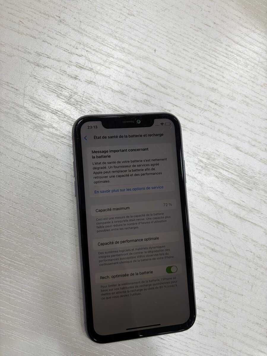 *iphone 11 64Gb sans id