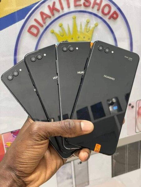 HUAWEI NOVA 2S (256GB-8RAM)