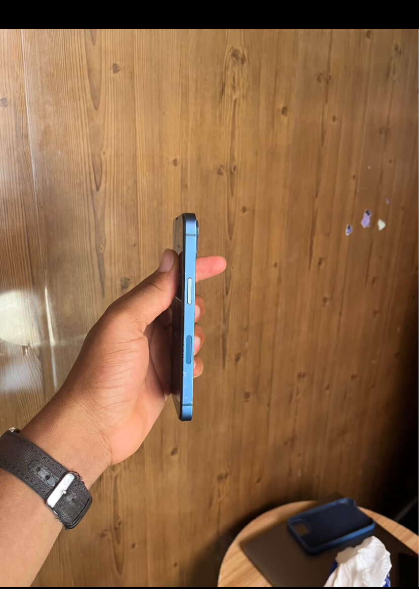 iPhone bleu élégant
