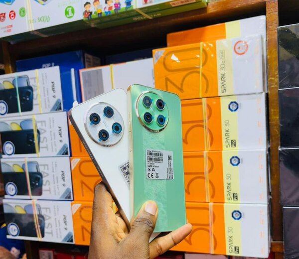 TECNO SPARK 30 PRO 5G 256GB