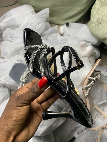 Sandales à talons bijoux