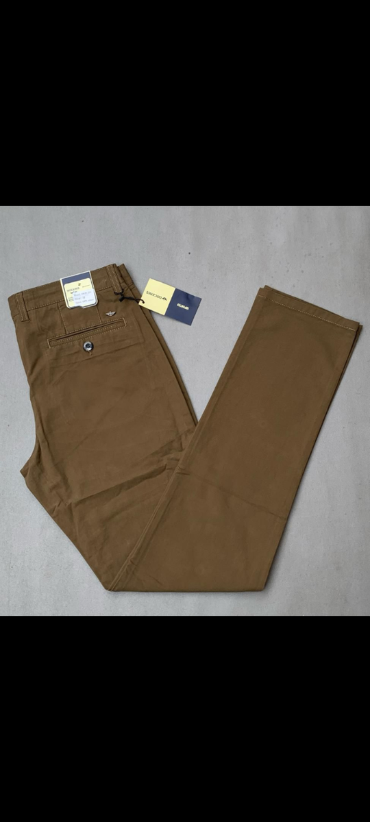 Pantalon chino pour homme élégant