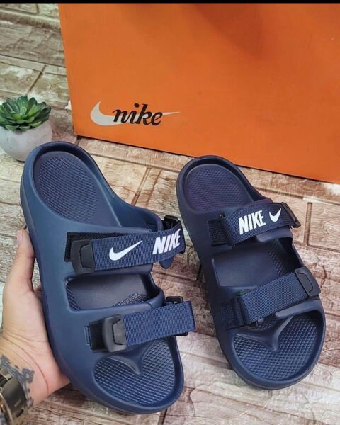 Nike slippers