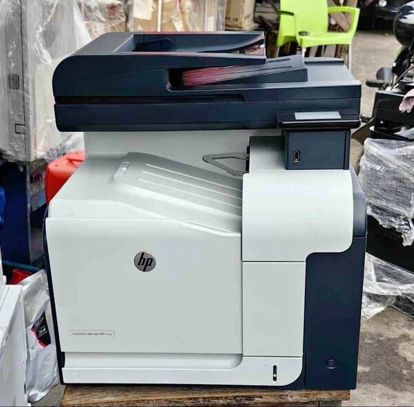 Imprimante multifonction professionnelle