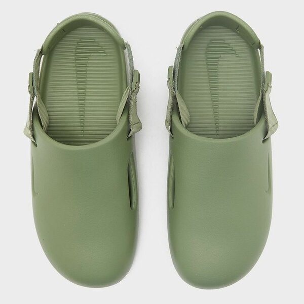 Nike calm mule green
