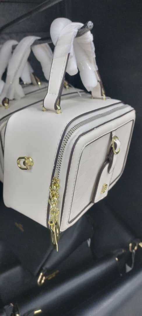 Sac à main élégant en cuir