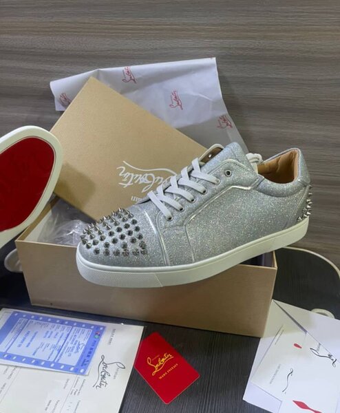 Baskets à paillettes argent