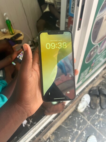 IPHONE 11pro Max sans id