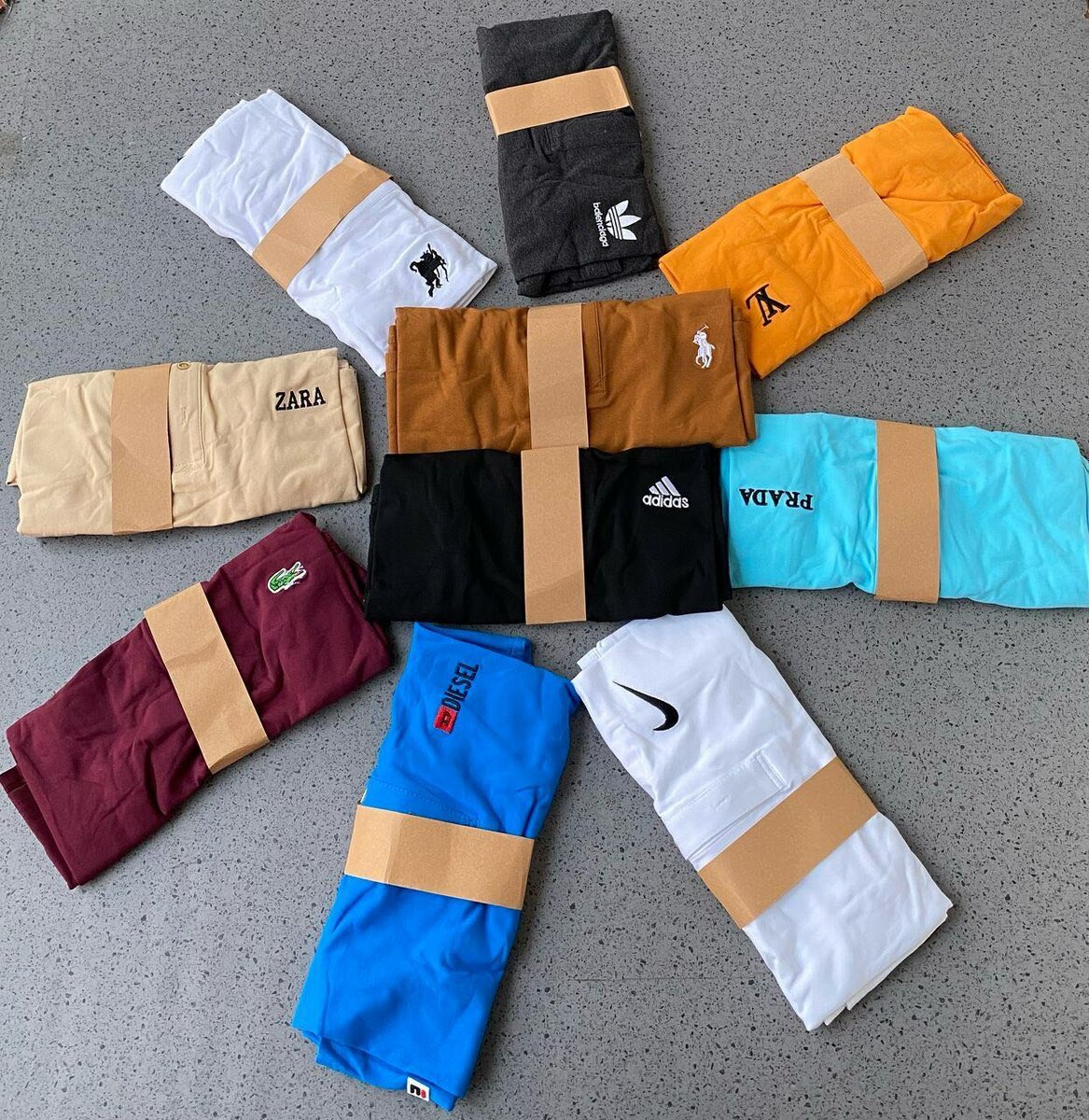 Folded plain Lacoste