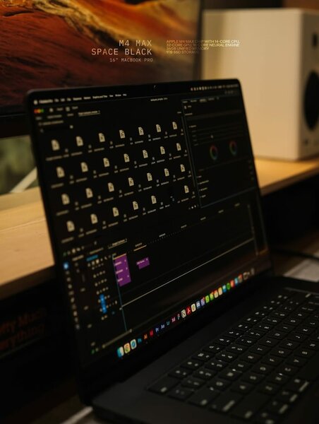 MacBook Pro 16" M4 Max