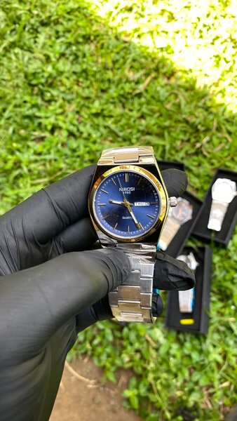 Montre en acier inoxydable