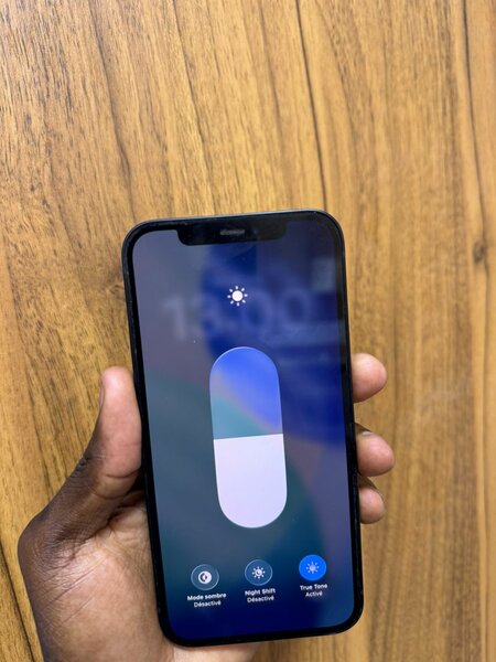 iPhone 12 Noir 64GB Reconditionné