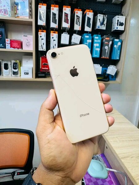 iPhone reconditionné or