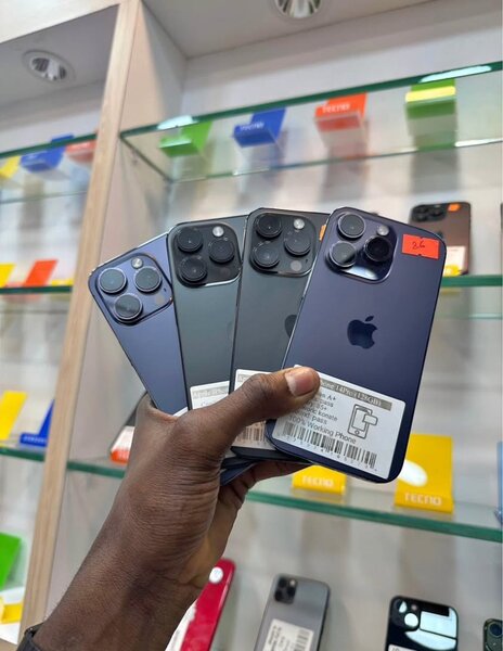 iPhone 14Pro 128 Go casi neuf