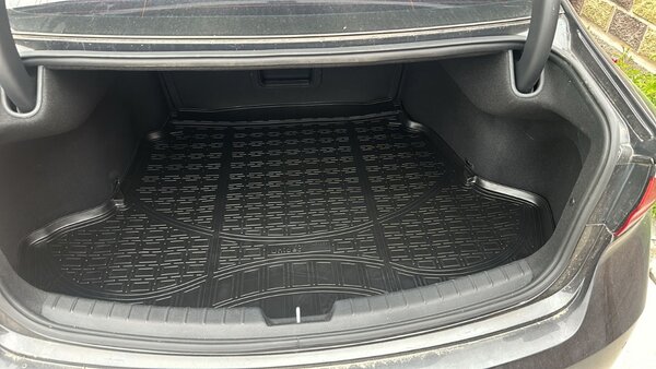 Коврик в багажник !