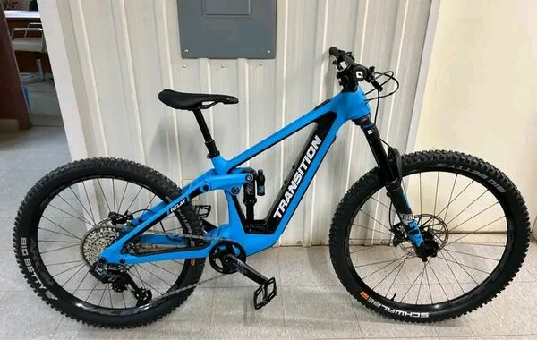 VTT tout-suspendu performant