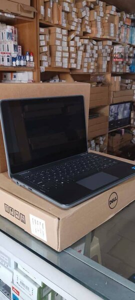 Ordinateur portable Dell 2-en-1