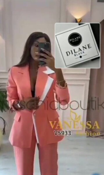 Costume pour femme