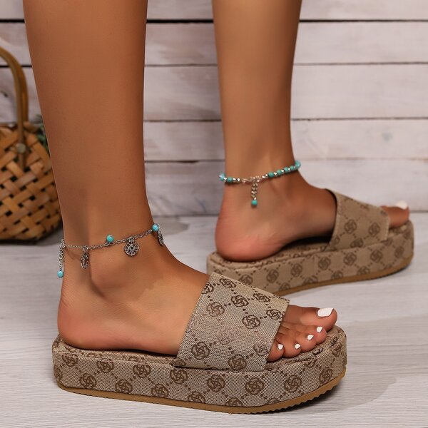 Large thick women shoes