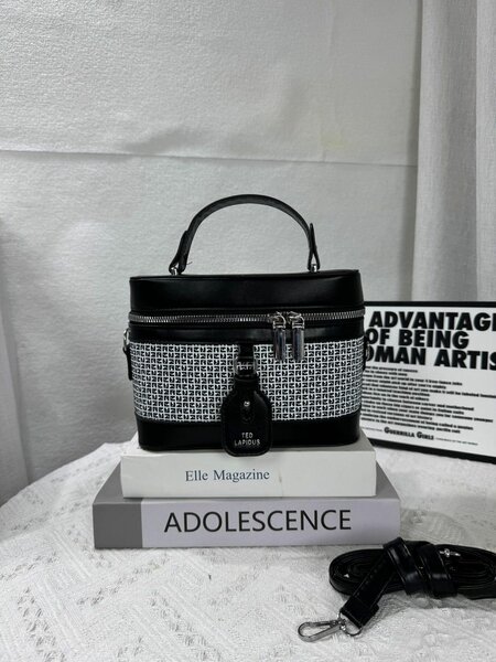 Sac à main en cuir élégant