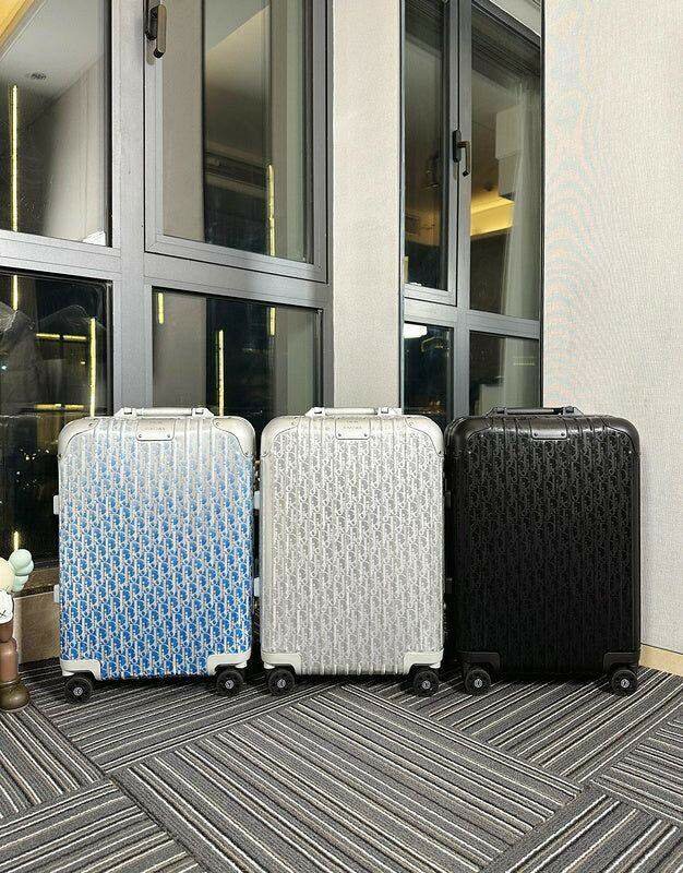 Original branded traveling bags