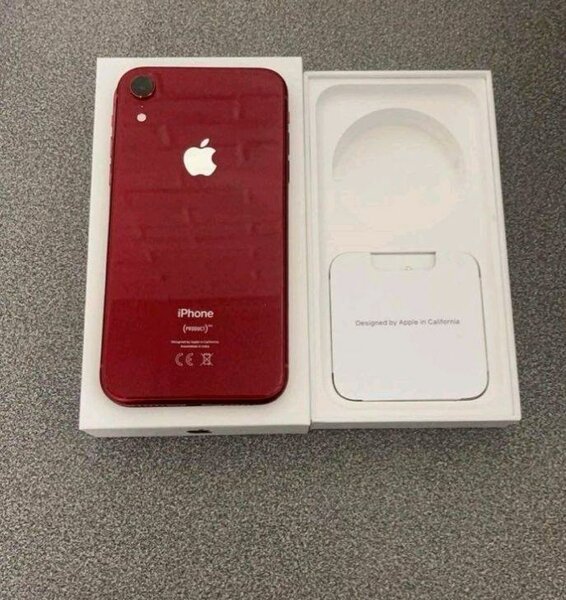 iPhone rouge brillante 64 Go