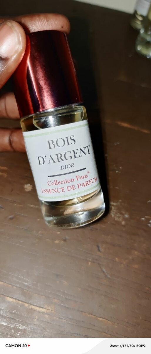 Parfum Invictus Essence