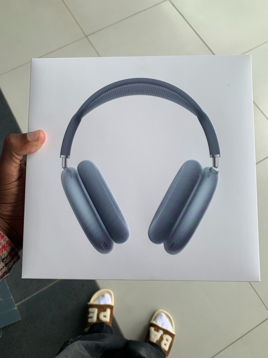 AirPods Max USB-C 2024.