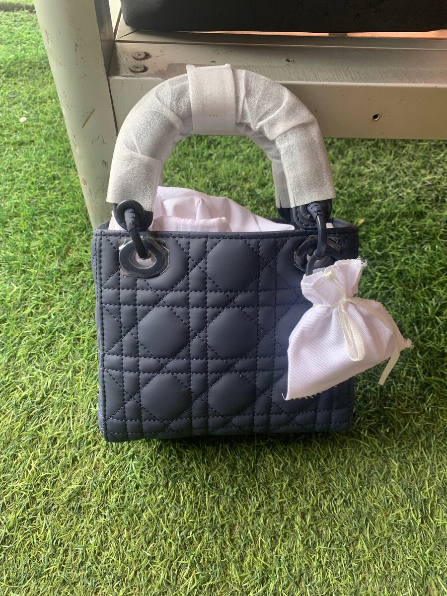 Ladies bag