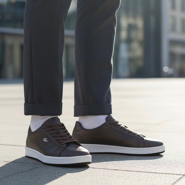 Sneakers en cuir noir