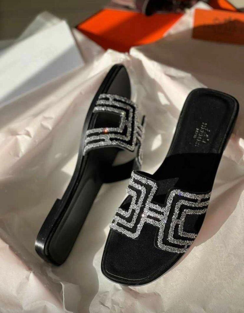 Hermes slippers