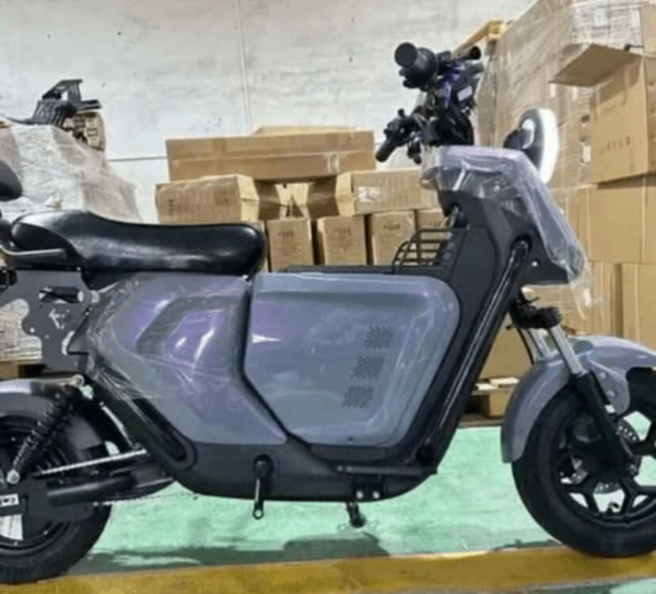 Scooter électrique urbain moderne