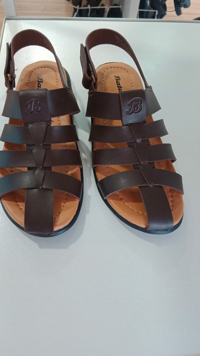 Sandal