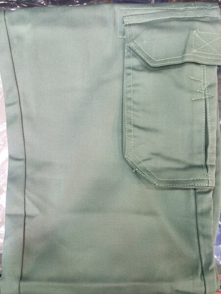 6 pocket trouser